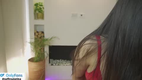 soffi_rousel_ online show from August 2, 5:09 pm