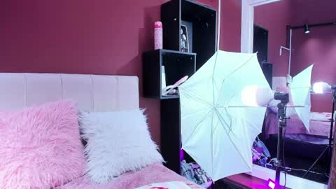 Sofi online show from August 11, 10:12 pm
