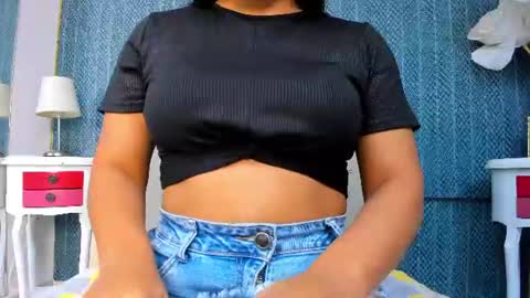 Sofhia  online show from July 12, 6:58 pm