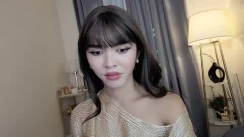 sofhia_love online show from July 9, 2:38 am