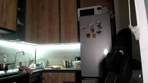 Sofi online show from August 25, 10:28 pm