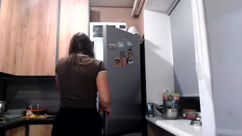 Sofi online show from August 27, 9:34 pm