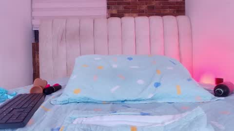Sofia online show from August 5, 10:52 pm