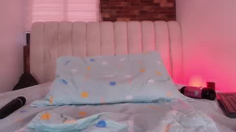 Sofia online show from August 14, 8:34 pm