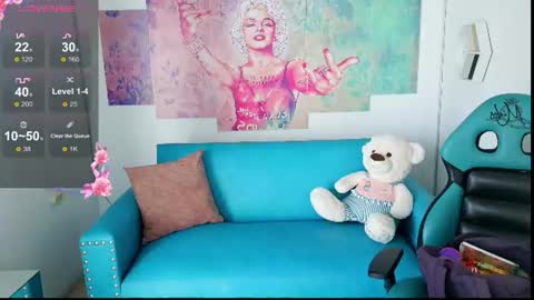 Sofi online show from August 10, 12:39 pm