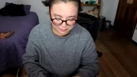 Sofi Lynch online show from July 23, 5:43 am