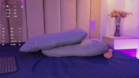sofi_oaks online show from August 13, 10:46 pm