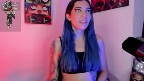 sofi_pretty_uwu_ online show from July 6, 6:16 am