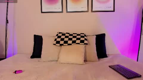 sofi_vega77 online show from August 14, 11:58 am