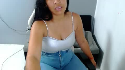 sofia vene  online show from August 15, 1:37 pm