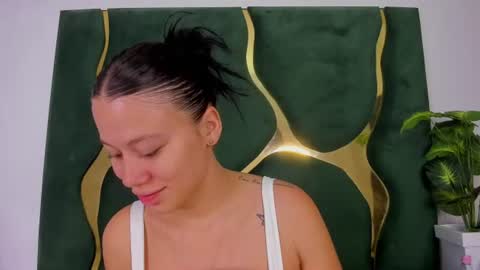 sofia1candyht online show from August 13, 10:24 pm