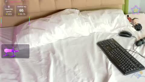 sofia__salazar online show from August 15, 1:04 pm