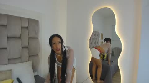 sofia dallas7 online show from August 7, 8:31 pm