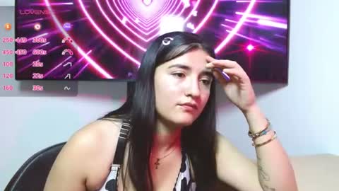 Sofia online show from August 6, 3:55 pm