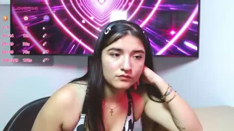 Sofia online show from August 6, 4:06 pm