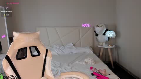 Sofia Gaze online show from August 4, 5:48 am