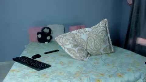 sofia online show from July 9, 9:09 pm