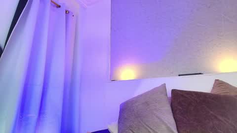 Sofa online show from August 14, 12:14 am