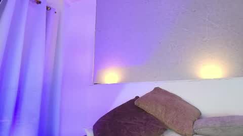 Sofa online show from August 14, 2:26 am