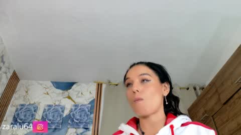 laura online show from July 19, 8:38 am