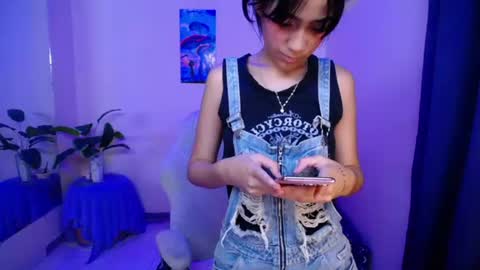 sofia_tinysex online show from July 30, 5:53 pm