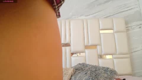 sofiaa_rivera online show from August 14, 4:54 pm