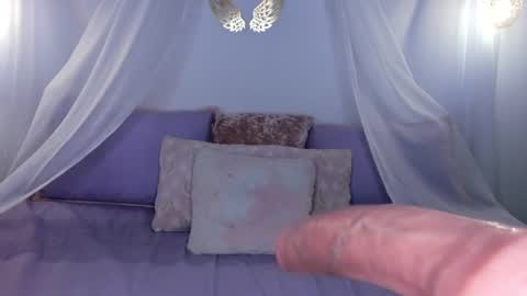      online show from August 8, 8:58 am