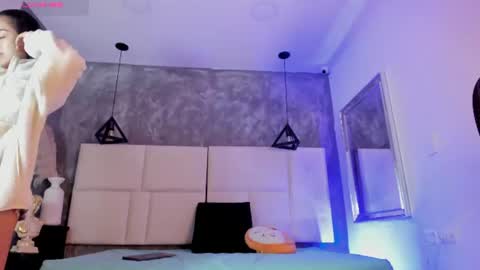 Sofia online show from August 6, 8:57 am