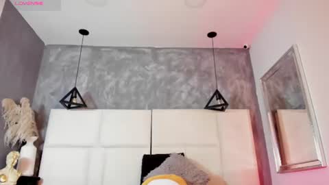 Sofia online show from August 10, 4:25 am