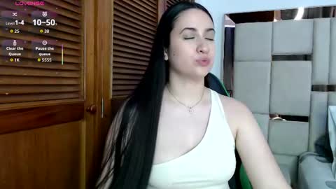 sofiaduque_26 online show from August 14, 1:42 am
