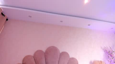 SOFI  online show from August 12, 4:53 pm