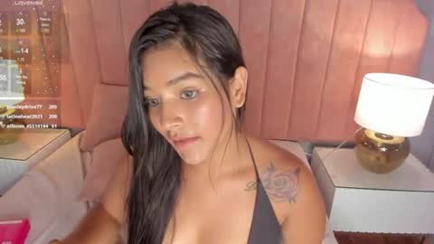 SOFIA HERNANDEZ  online show from August 12, 4:31 pm