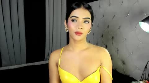 sofiamojic online show from August 7, 7:52 am