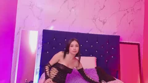 Sofia online show from August 12, 4:09 pm