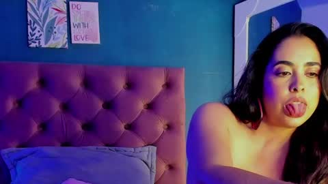 Sofy online show from July 3, 2:13 am