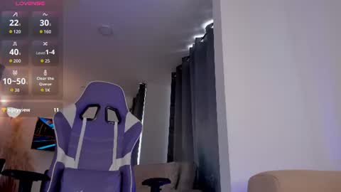 sofia wiliam   online show from July 15, 8:32 pm