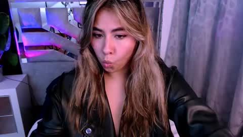SOFIA online show from April 22, 7:28 pm