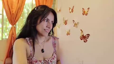Sofi Bella online show from August 7, 8:42 pm