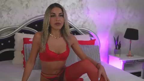 Sofie online show from August 12, 4:15 am
