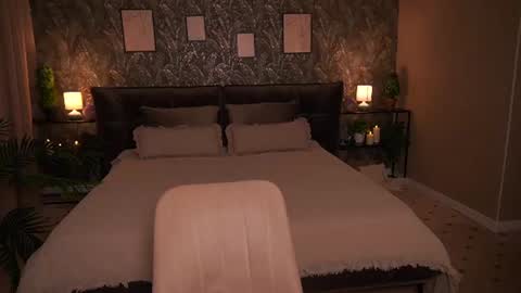 sofiebloom online show from September 10, 1:07 am