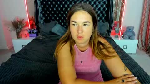 sofii_darling online show from August 4, 1:46 am