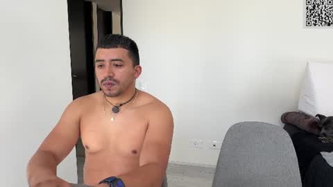 sofii_n_diego online show from August 10, 1:56 pm