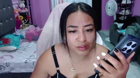 sofia Dreams online show from March 19, 1:53 am