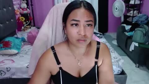 sofia Dreams online show from March 19, 5:11 am