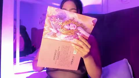 sofiifox online show from August 7, 7:14 pm