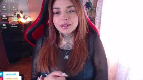 sofisuarez13 online show from August 5, 3:32 pm