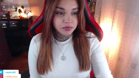 sofisuarez13 online show from August 6, 12:42 am
