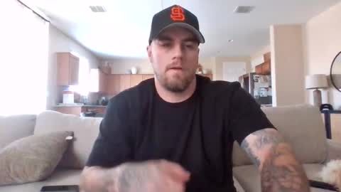 soft0ne online show from August 17, 5:29 pm