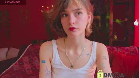 E online show from July 13, 9:38 am