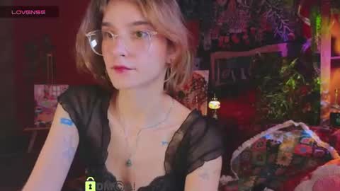 E online show from August 2, 3:41 pm